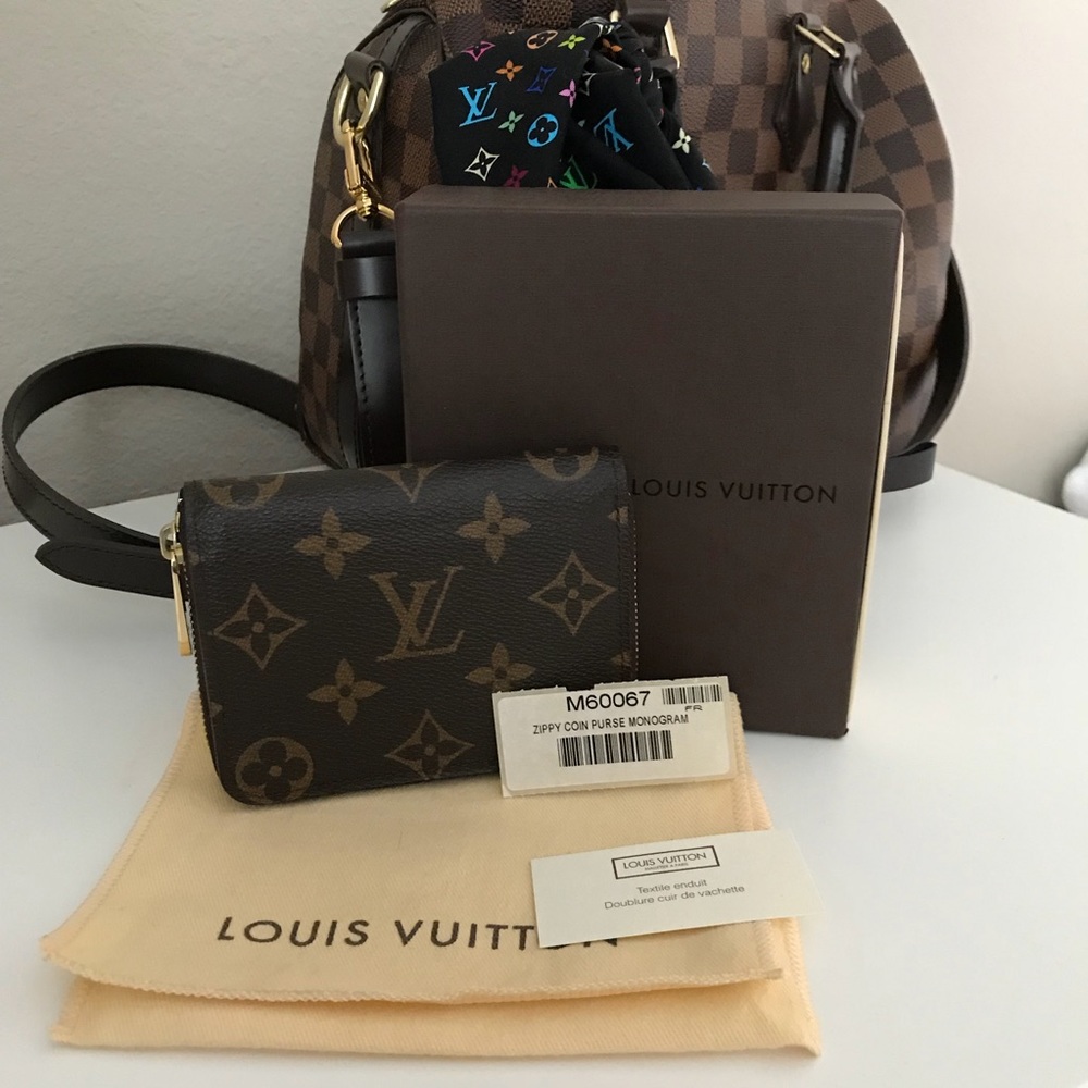**SOLD Danielle**Louis Vuitton Zippy Coin Wallet